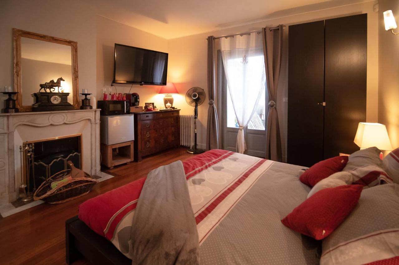 L'Ame Des Hospitaliers Bed & Breakfast Courteuil Dış mekan fotoğraf